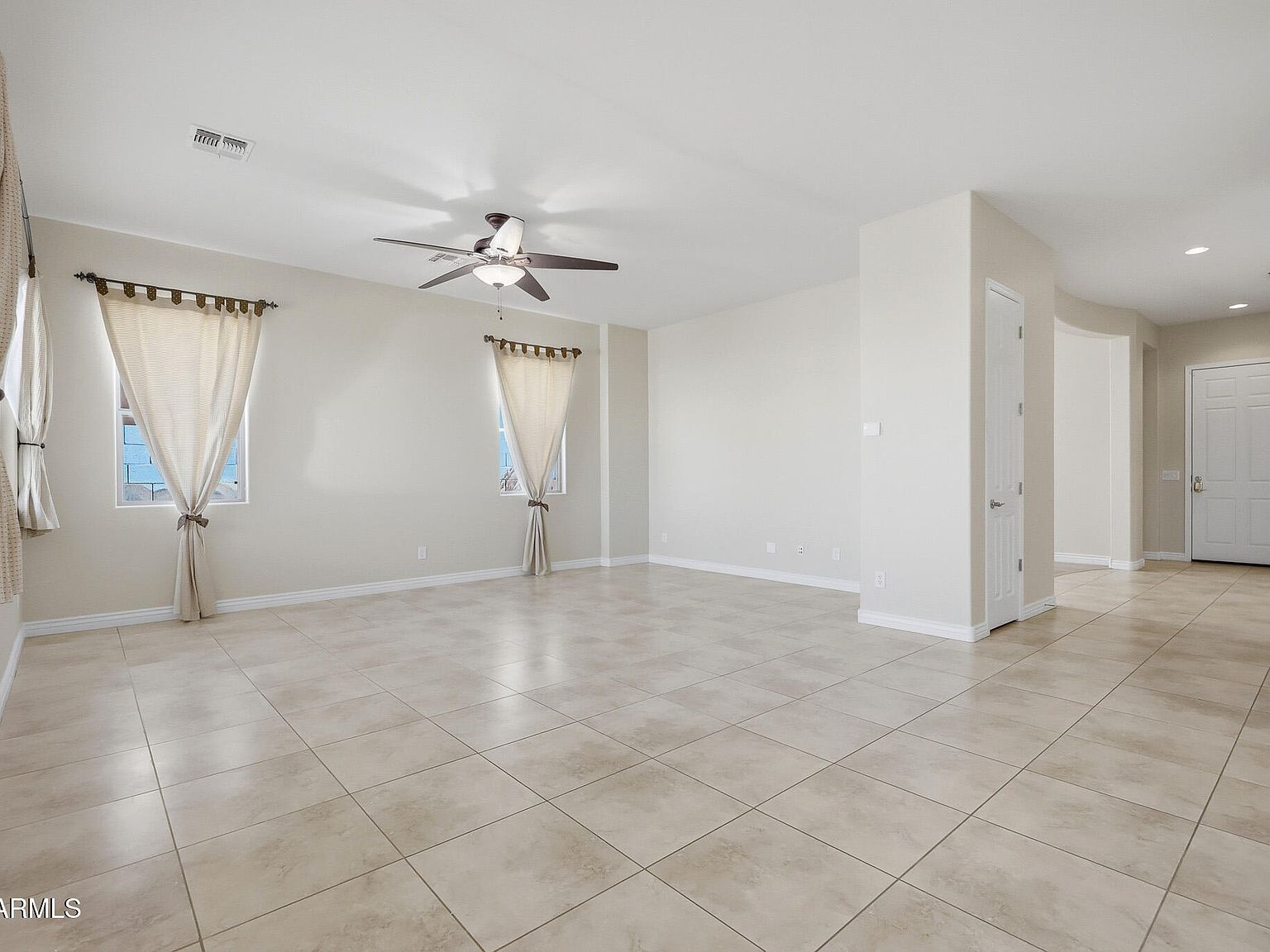 17628 W Verdin Rd Goodyear, AZ 85338 - Thumbnail 5