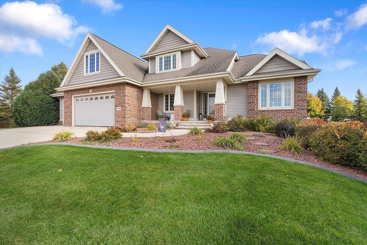 6399 Irving Dr Sun Prairie, WI 53590 - Thumbnail 5