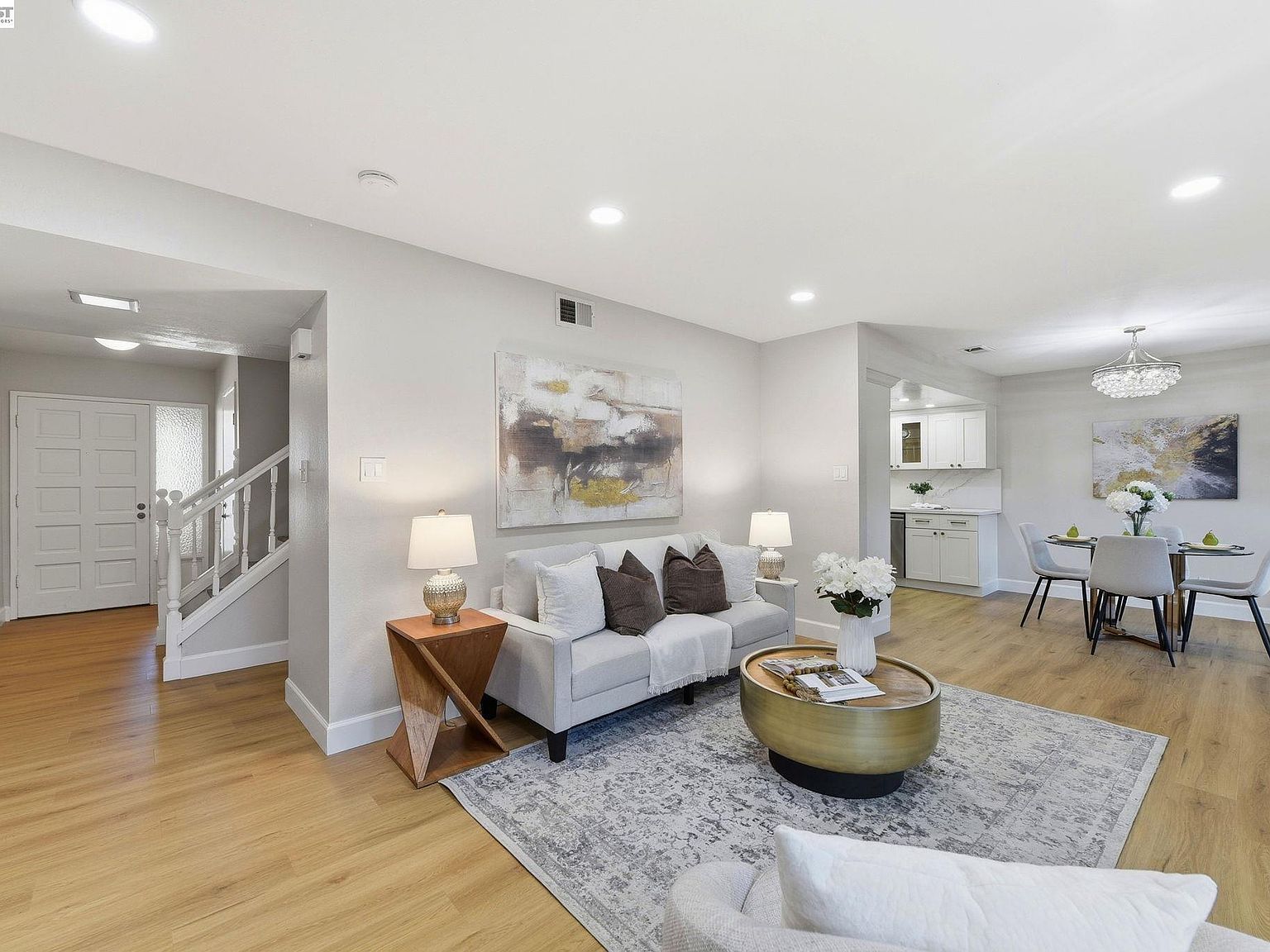 1354 Dale Ave APT 9 Mountain View, CA 94040 - Thumbnail 5