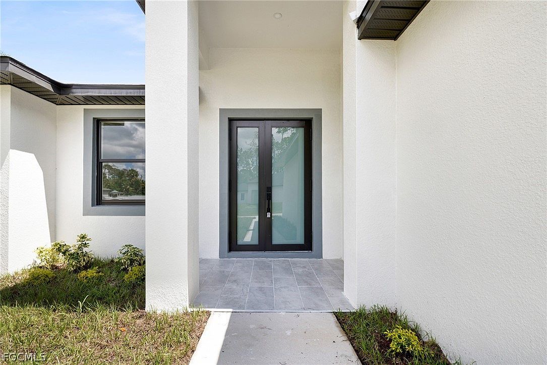 16290 Banyan Ave Port Charlotte, FL 33954 - Thumbnail 5