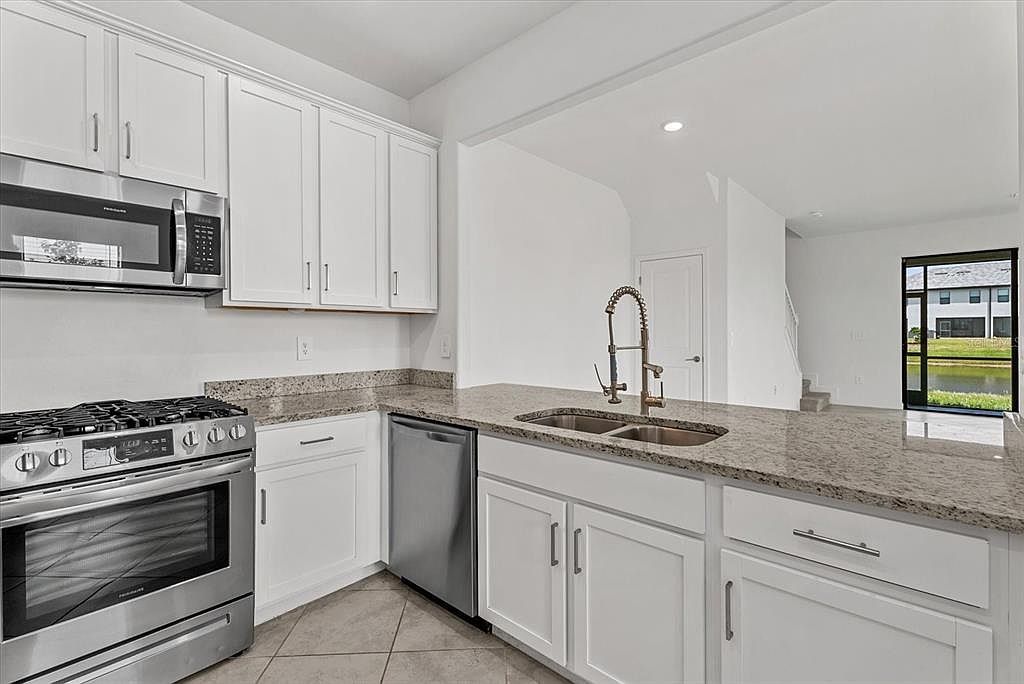 15245 Lyla Ter Bradenton, FL 34211 - Thumbnail 5