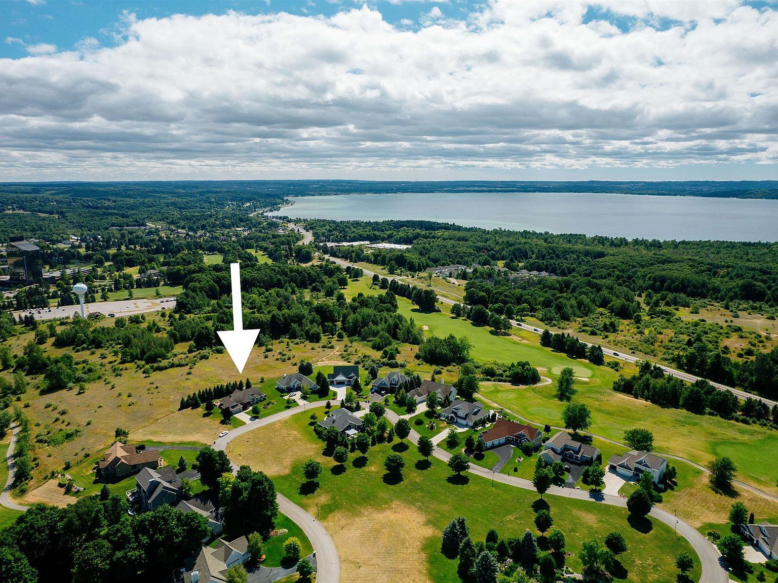 4213 Wolverine Dr Williamsburg, MI 49690 - Thumbnail 5