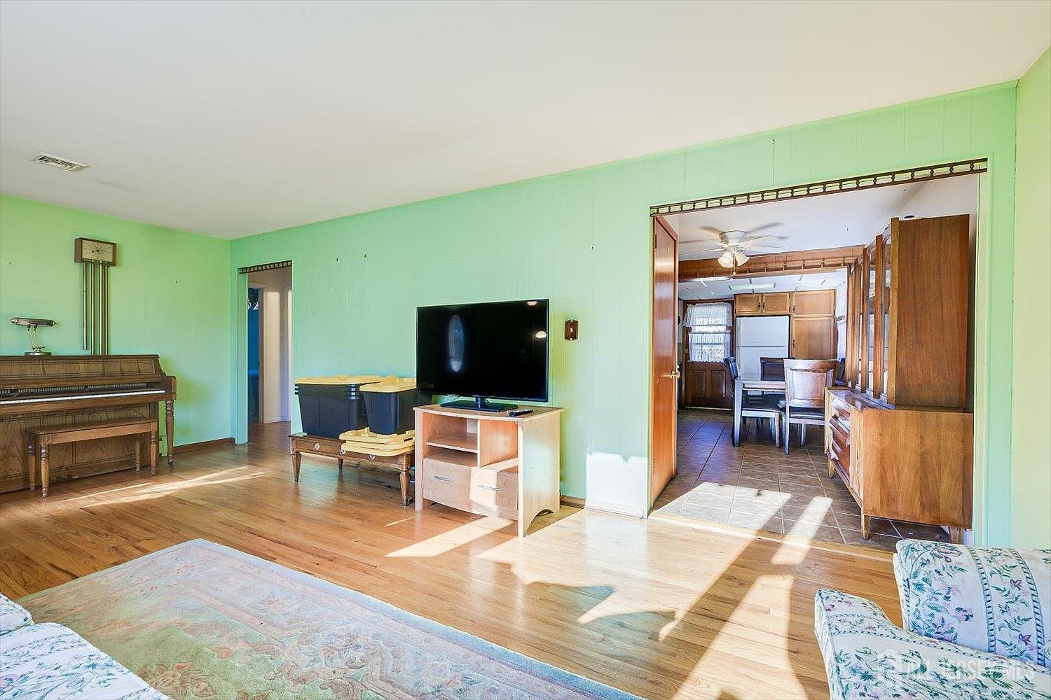 99 Elmhurst Ave Iselin, NJ 08830 - Thumbnail 5