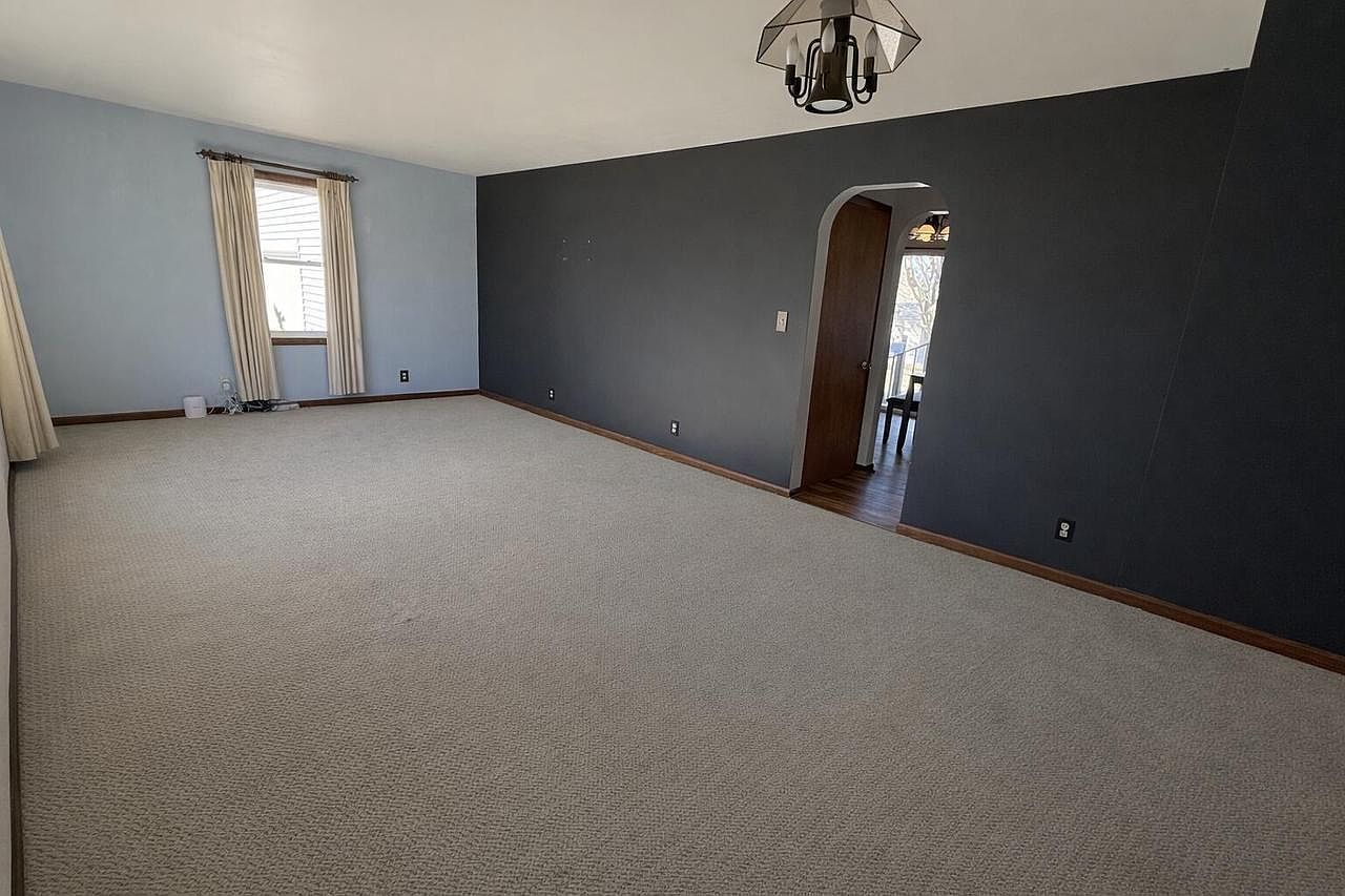 2342 37th St Two Rivers, WI 54241 - Thumbnail 5