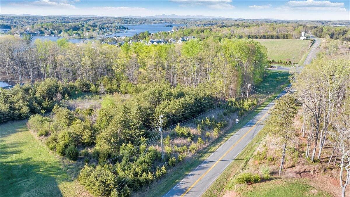 1400 Dillards Hill Rd #33 Union Hall, VA 24176 - Thumbnail 5