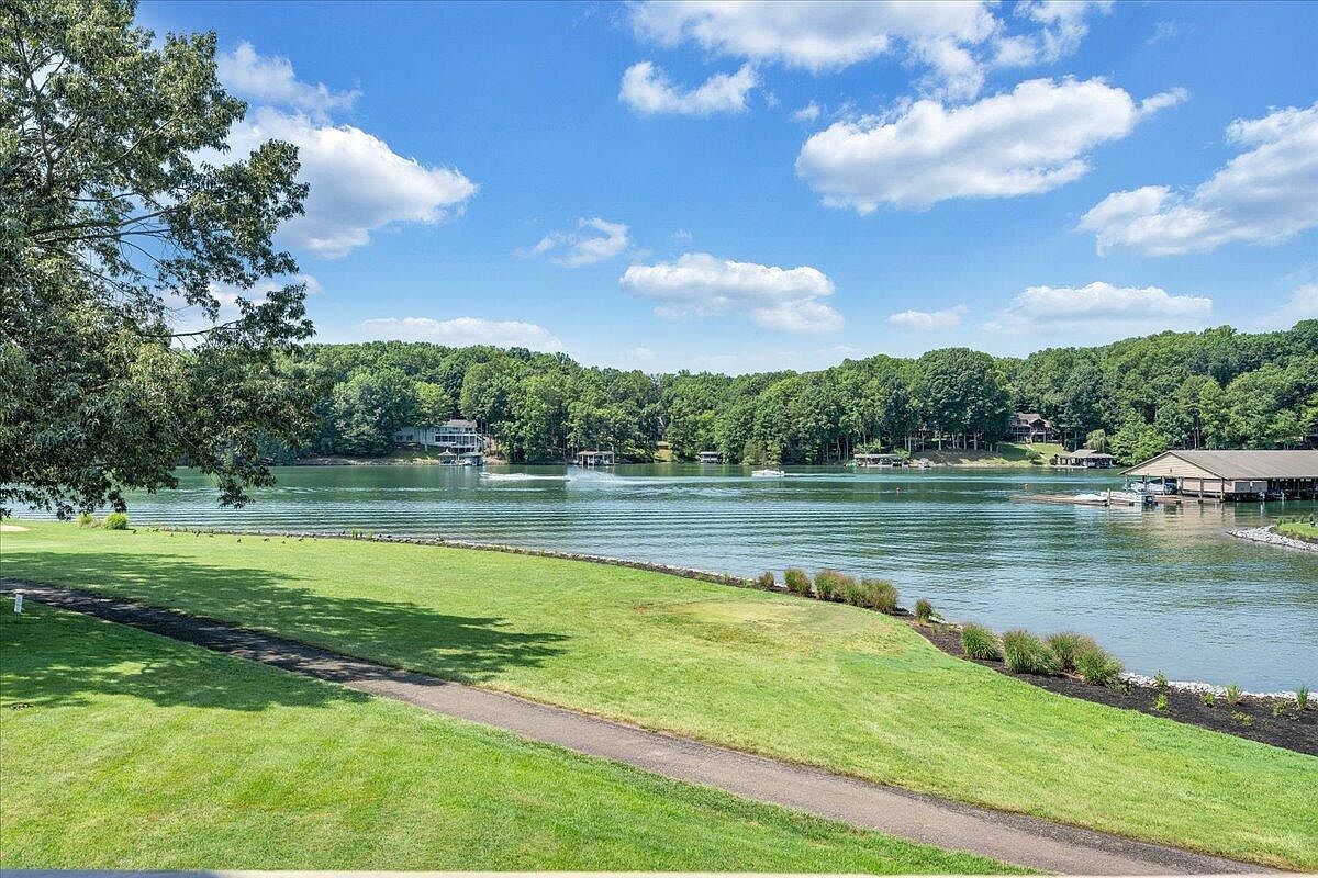 117 Fawn Haven Ln Huddleston, VA 24104 - Thumbnail 5