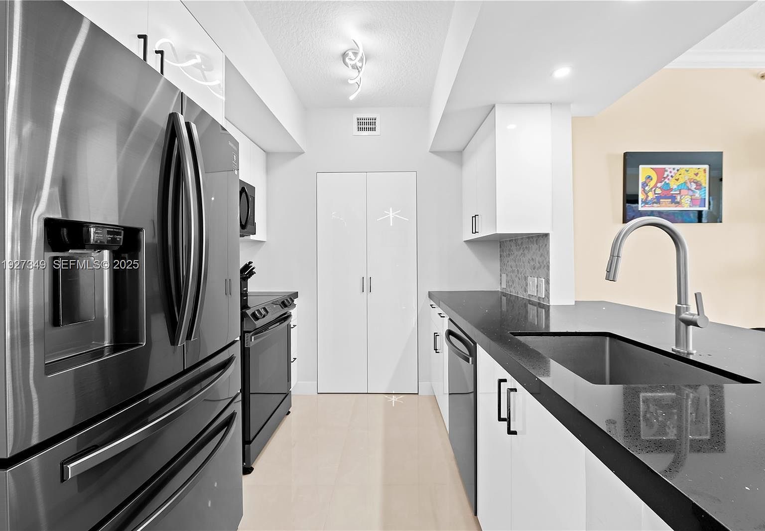 2000 N Bayshore Dr APT 1503 Miami, FL 33137 - Thumbnail 5