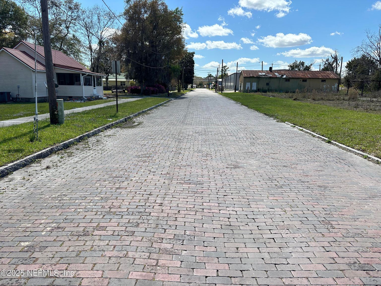 346 N Cherry St Starke, FL 32091 - Thumbnail 5