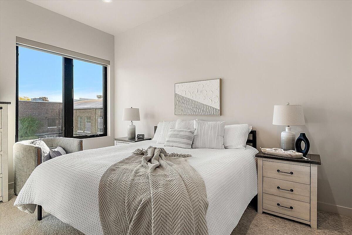 220 King St #10 Lowell, MI 49331 - Thumbnail 5