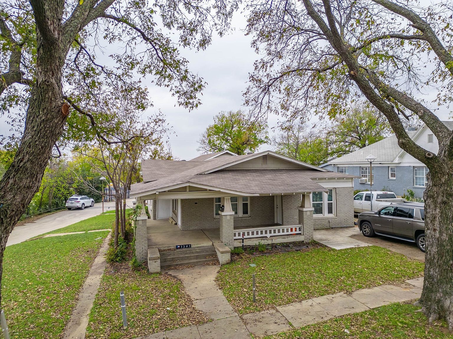 1301 Grand Ave Fort Worth, TX 76164 - Thumbnail 5