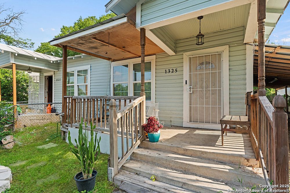 1327 W French Pl San Antonio, TX 78201 - Thumbnail 5