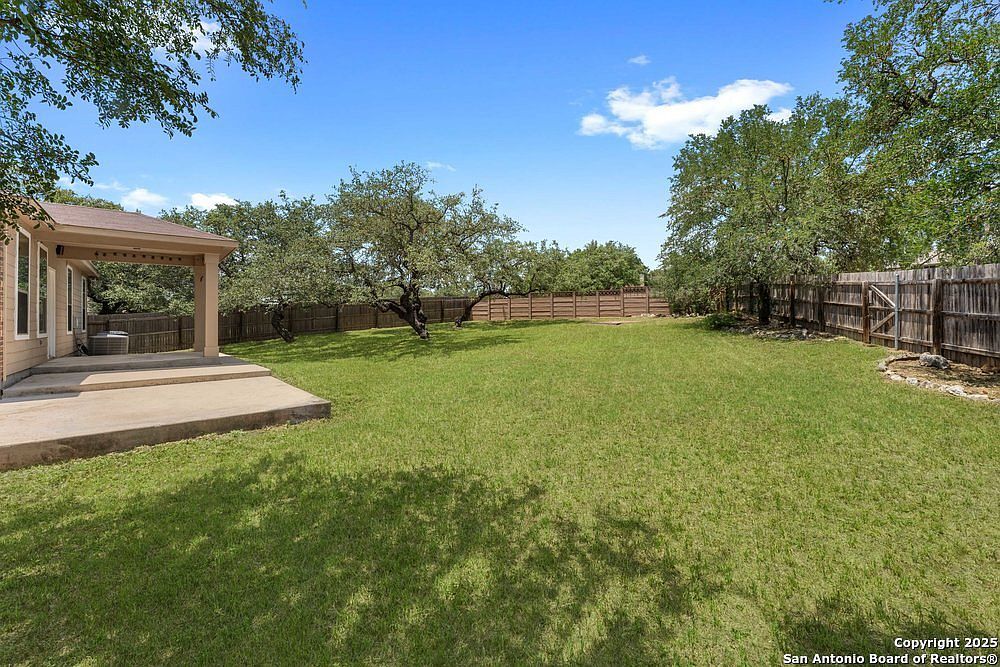 120 Red Bud Boerne, TX 78006 - Thumbnail 5