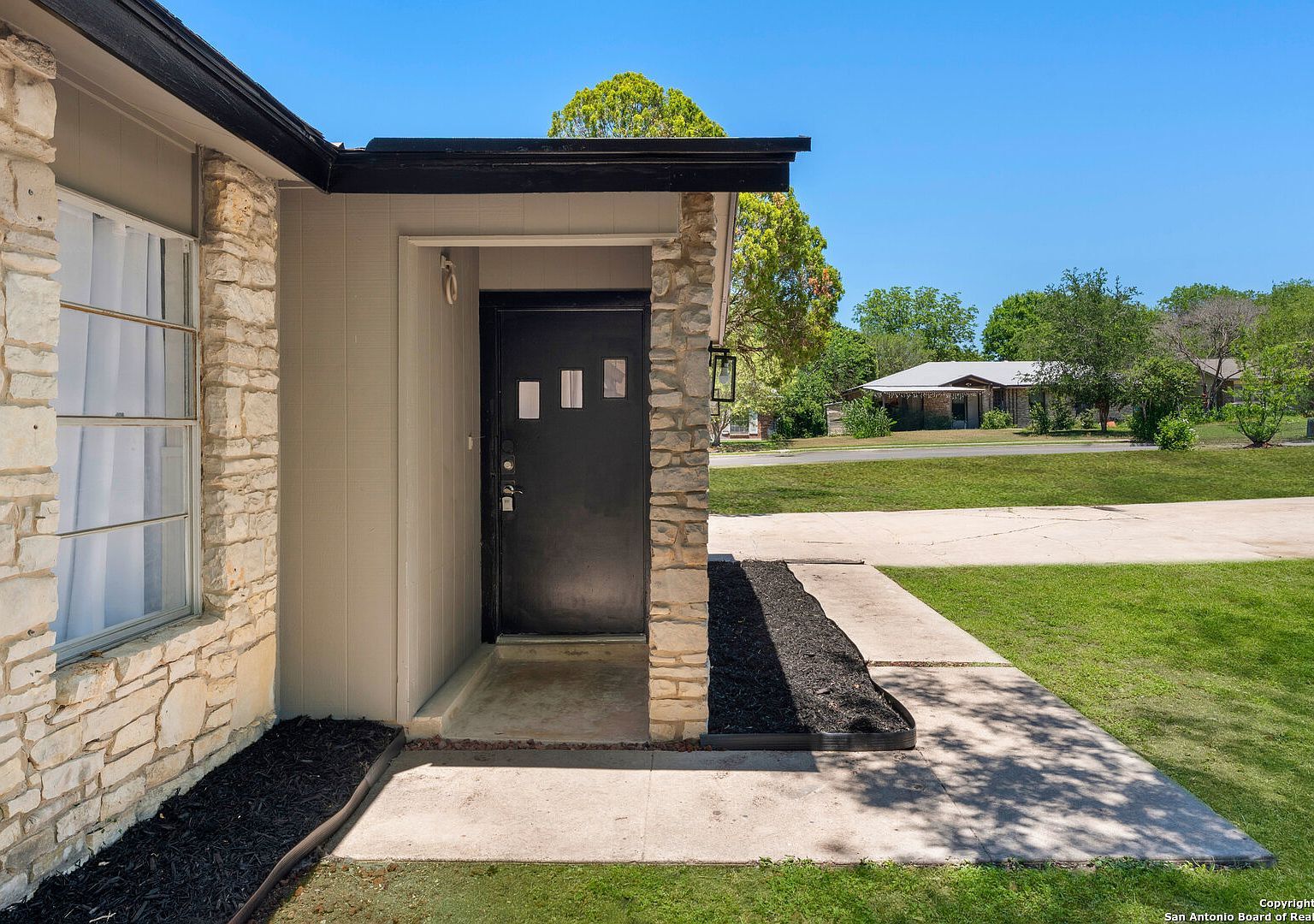 122 Zeuty St San Antonio, TX 78227 - Thumbnail 5