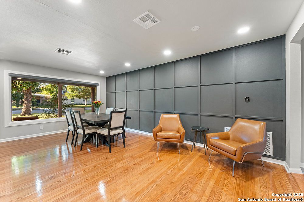 623 E Nottingham Dr San Antonio, TX 78209 - Thumbnail 5