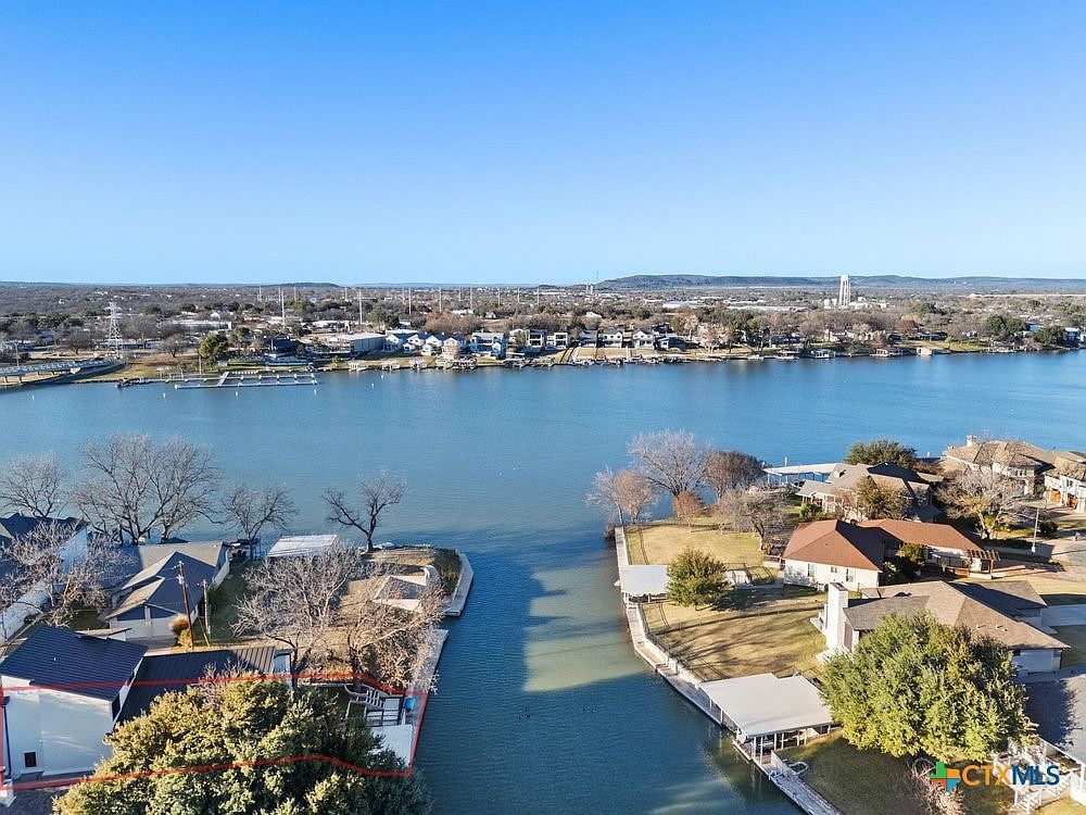 300 Bridgepoint Dr Kingsland, TX 78639 - Thumbnail 5