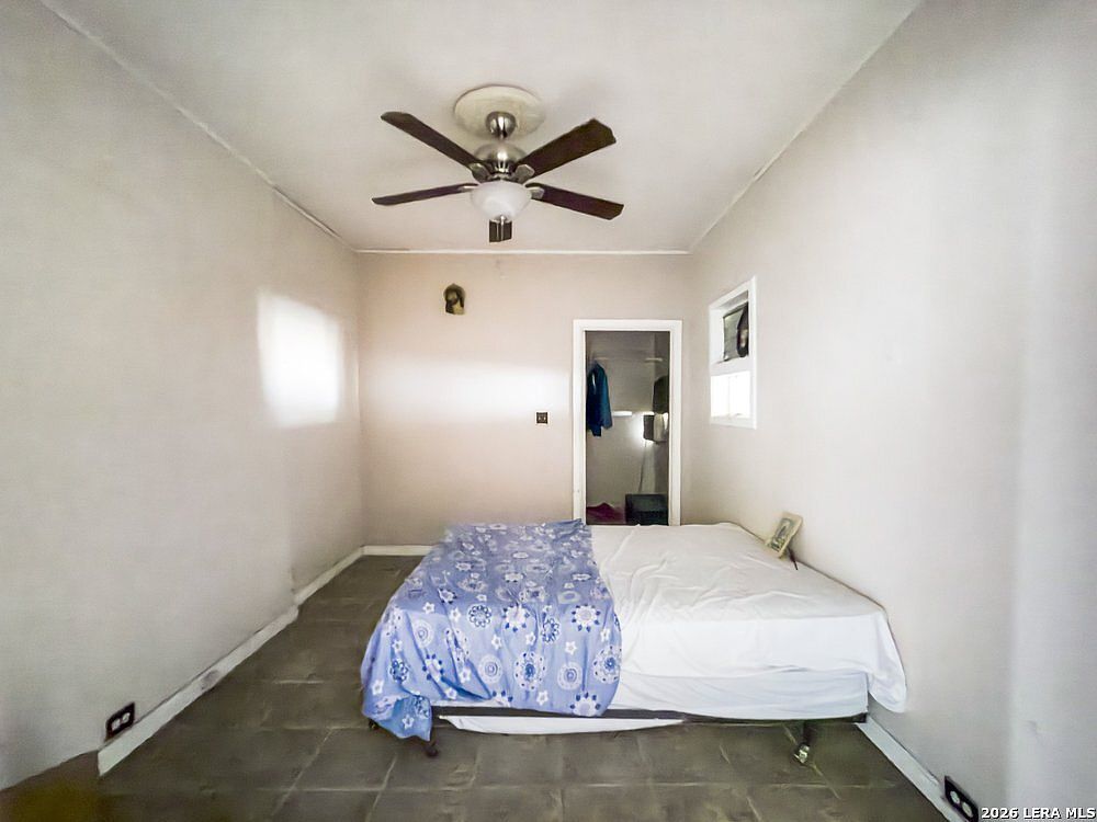 2922 Buena Vista St San Antonio, TX 78207 - Thumbnail 5