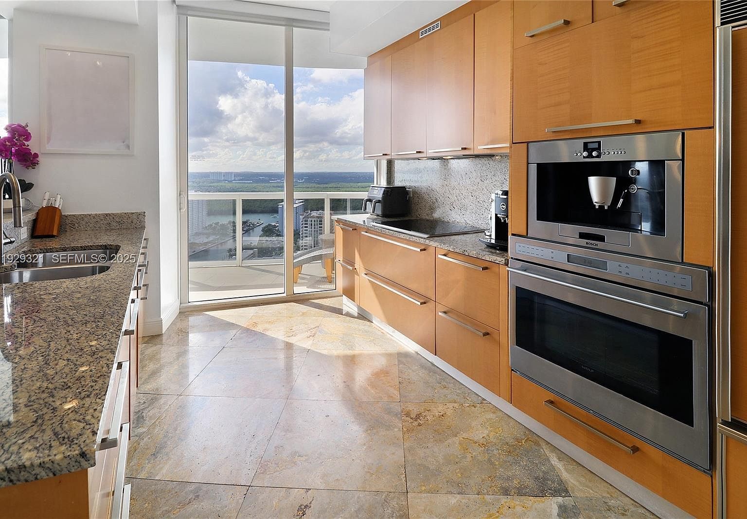 16001 Collins Ave APT 3005 Sunny Isles Beach, FL 33160 - Thumbnail 5