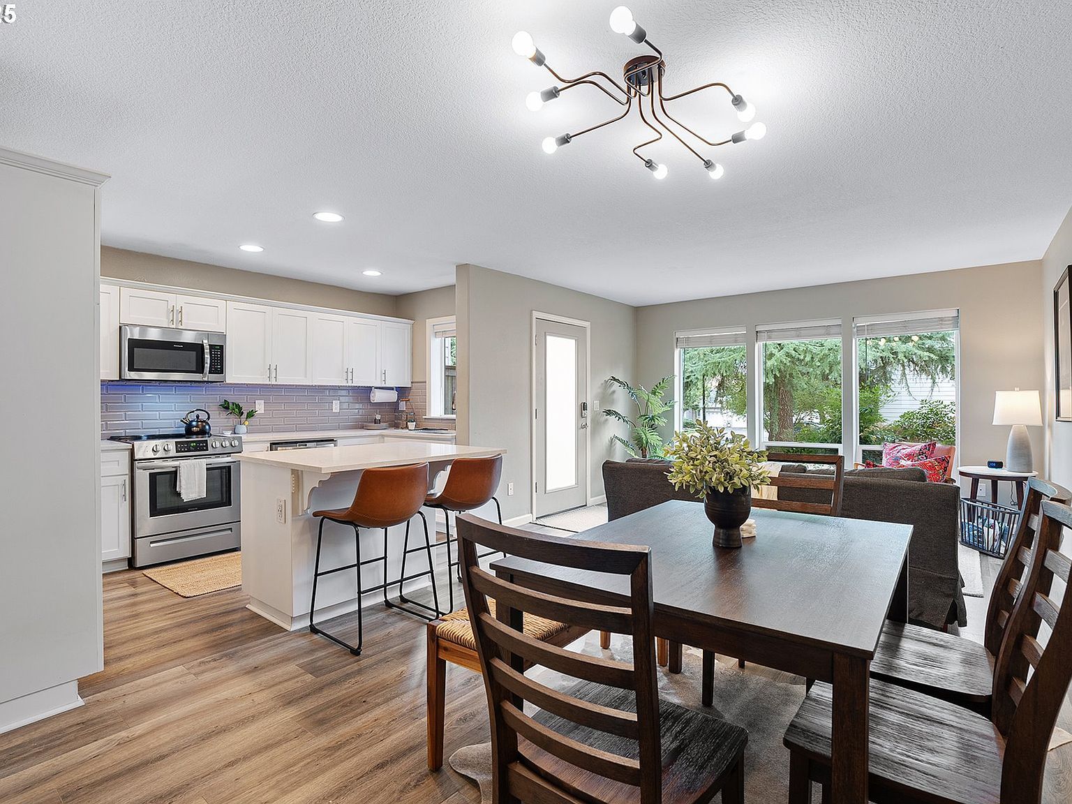 22040 SW Grahams Ferry Rd APT B Tualatin, OR 97062 - Thumbnail 5