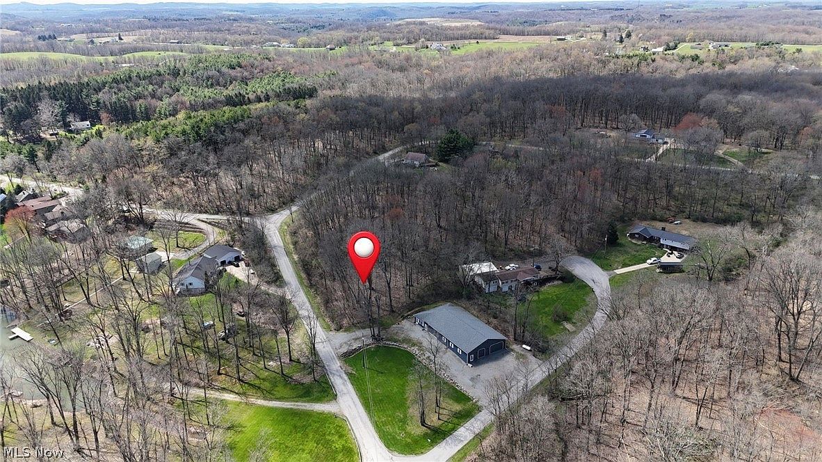 47044 & 47054 Tomahawk Dr Negley, OH 44441 - Thumbnail 5