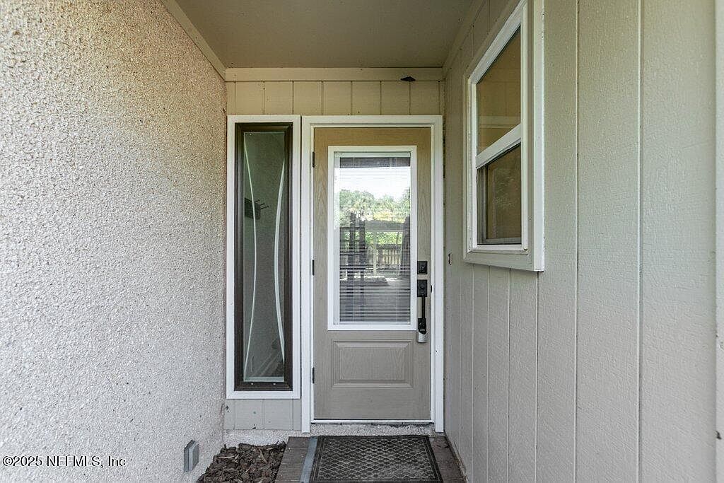 1741 Seminole Rd Atlantic Beach, FL 32233 - Thumbnail 5