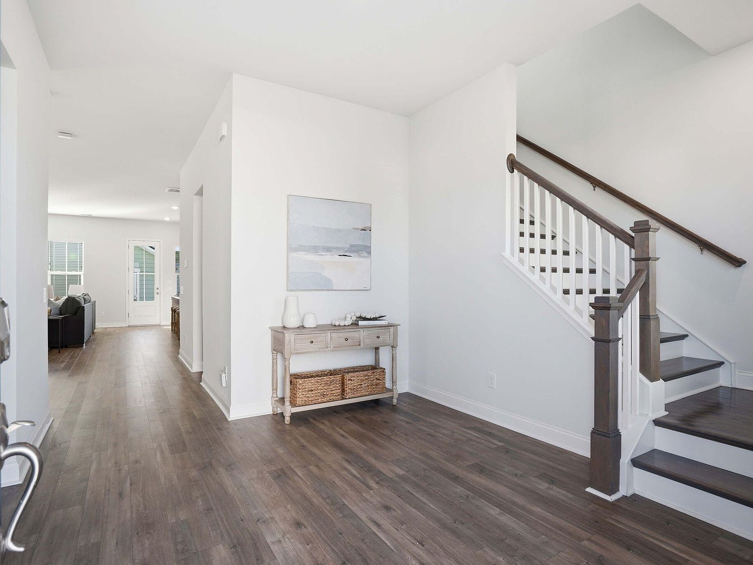 511 N Commodore Way Summerville, SC 29483 - Thumbnail 5