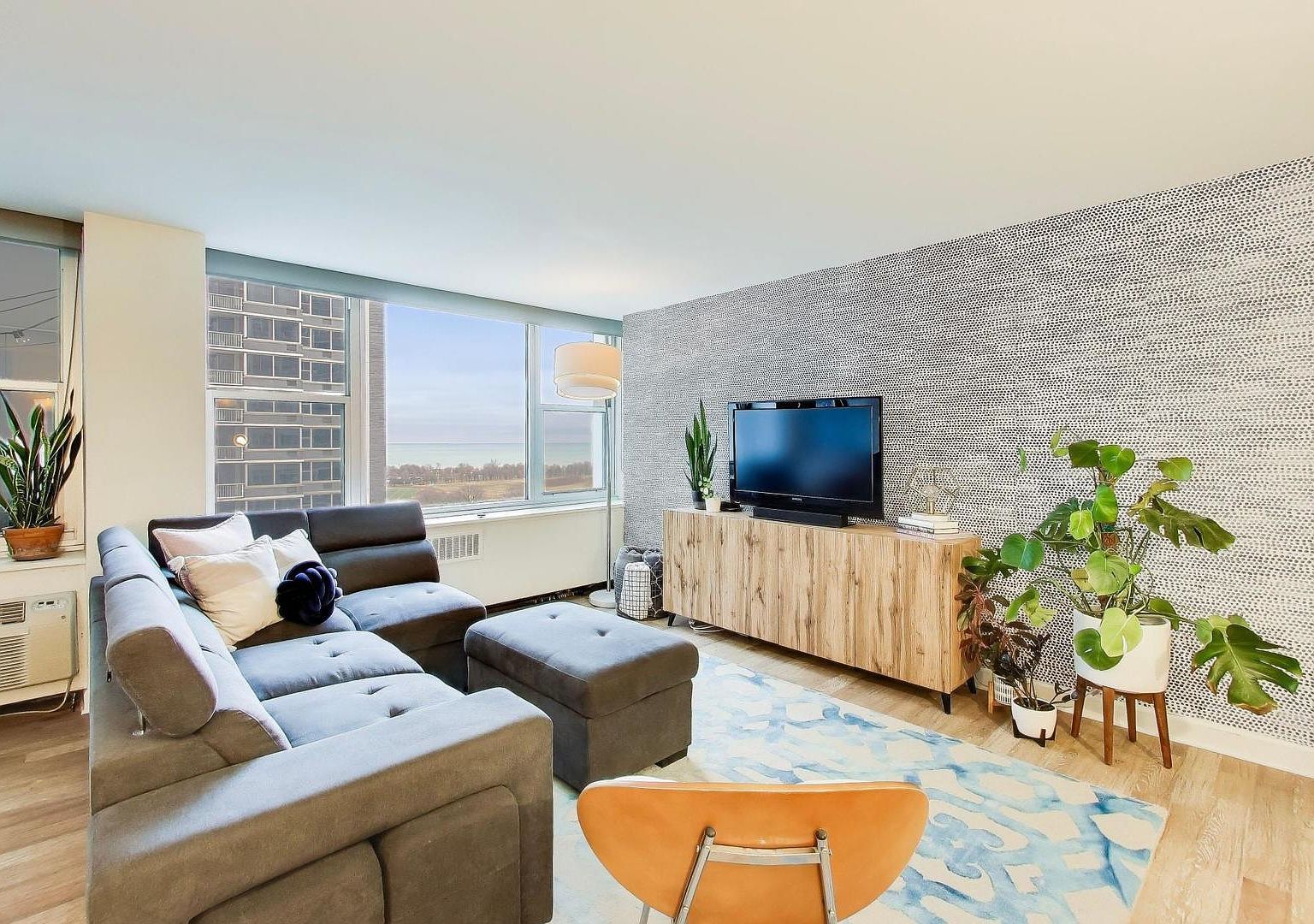 4250 N Marine Dr APT 1707 Chicago, IL 60613 - Thumbnail 5