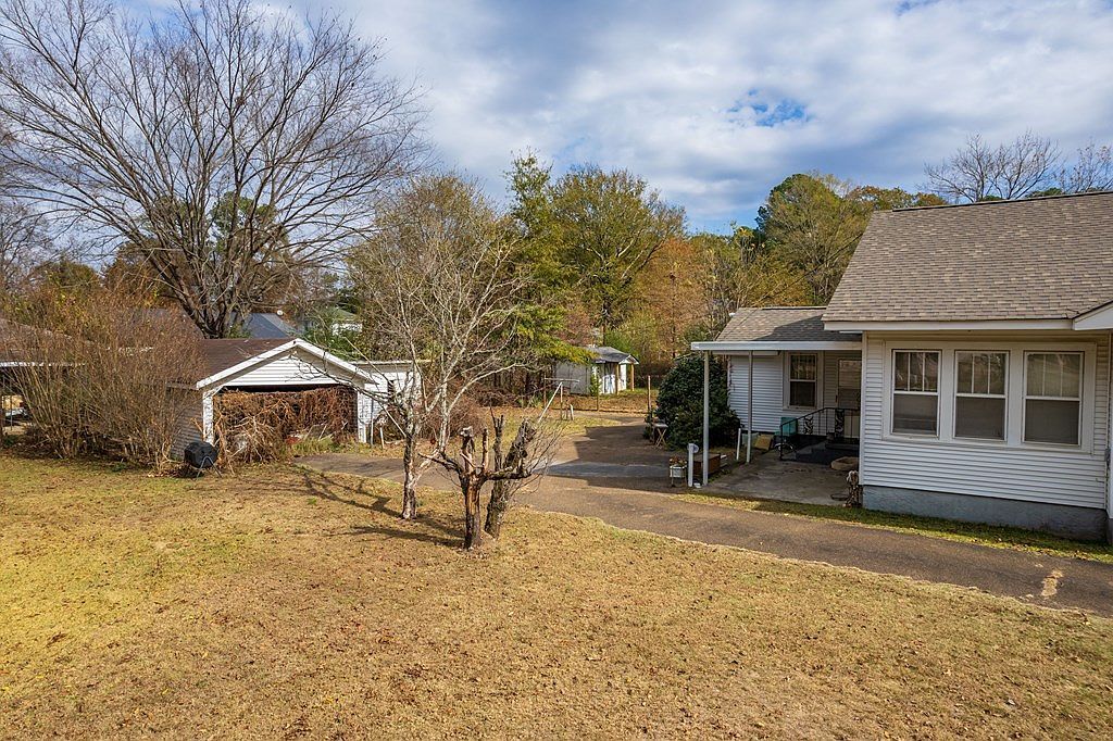 108 Blount St Water Valley, MS 38965 - Thumbnail 5