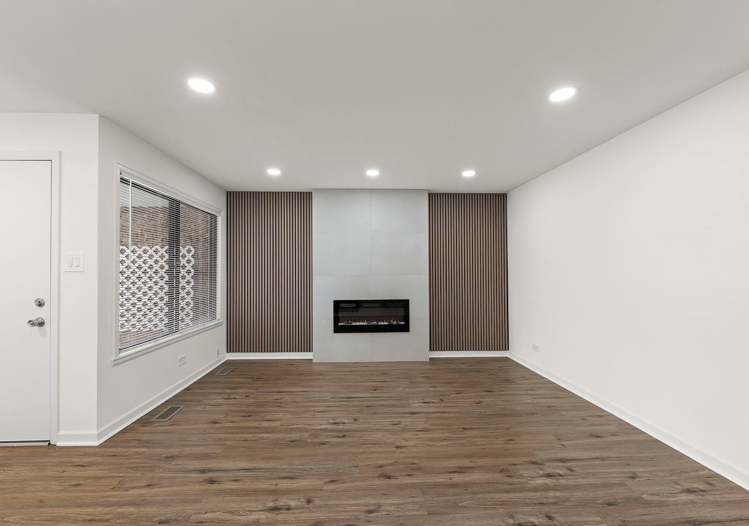 988 Chelsea Ln Schaumburg, IL 60193 - Thumbnail 5