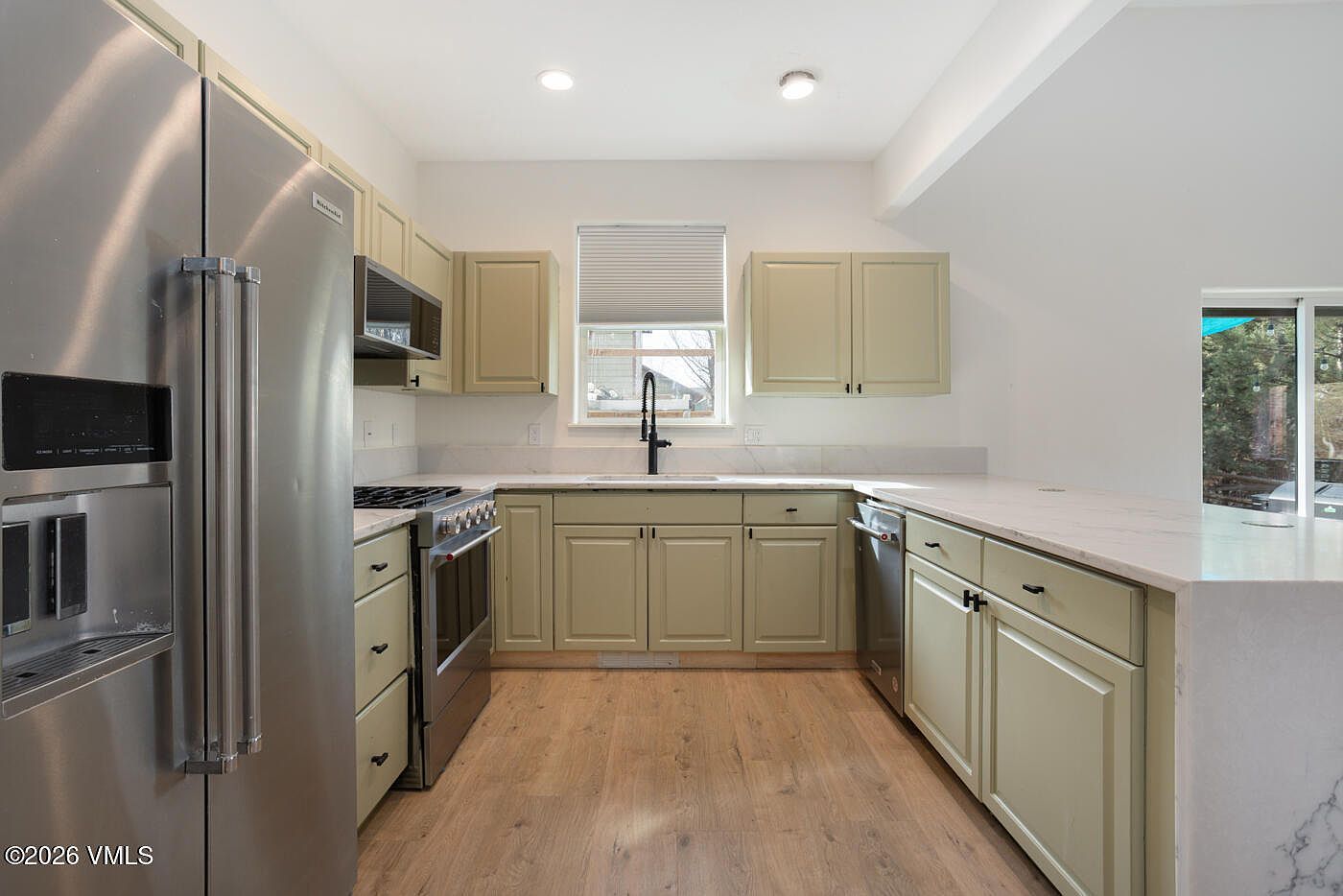 912 Second St Eagle, CO 81631 - Thumbnail 5