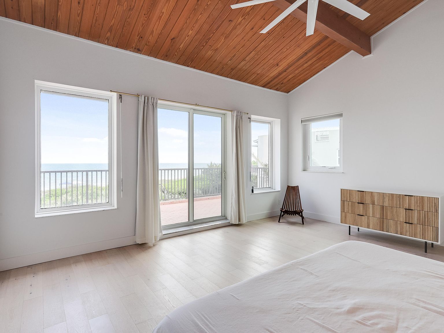 4651 NE Ocean Blvd APT 31 Jensen Beach, FL 34957 - Thumbnail 5