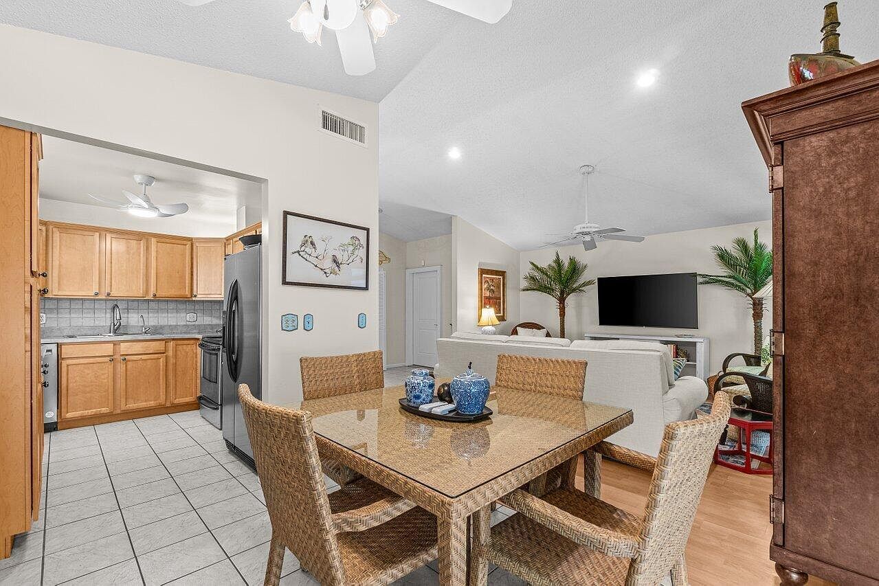 77 Ironwood Way N Palm Beach Gardens, FL 33418 - Thumbnail 5