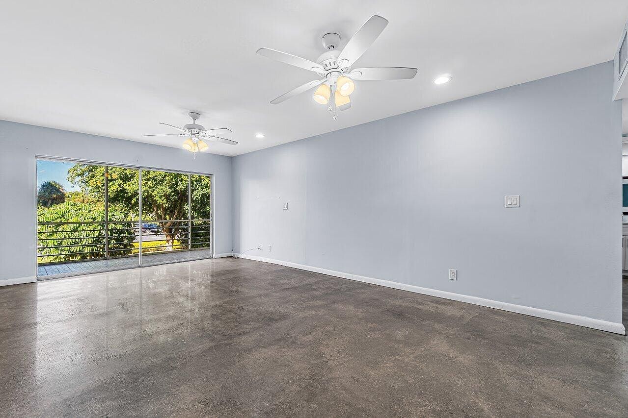 200 Waterway Dr S APT 202 Lantana, FL 33462 - Thumbnail 5