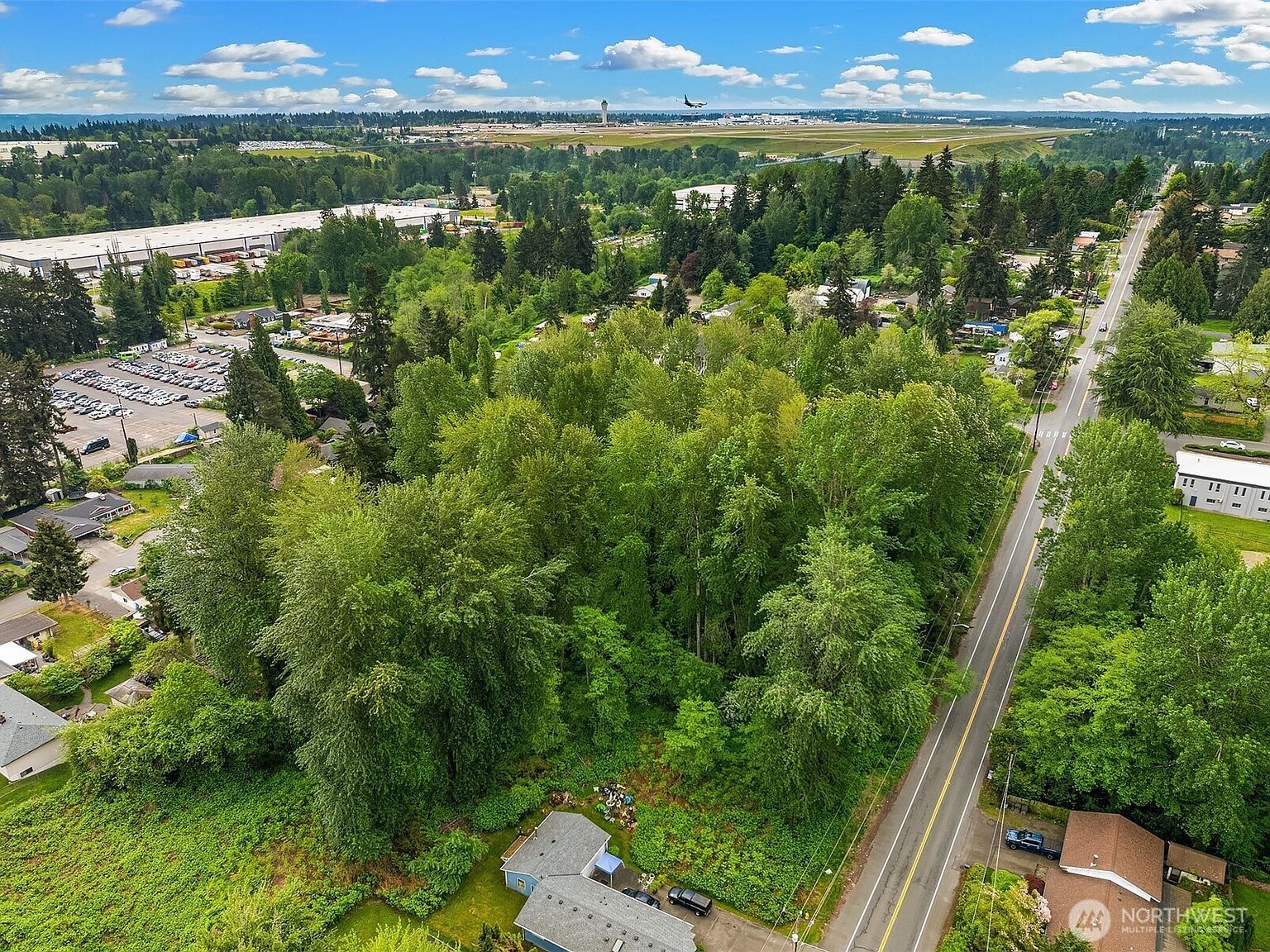 138 Xx 8th Ave Seattle, WA 98168 - Thumbnail 5