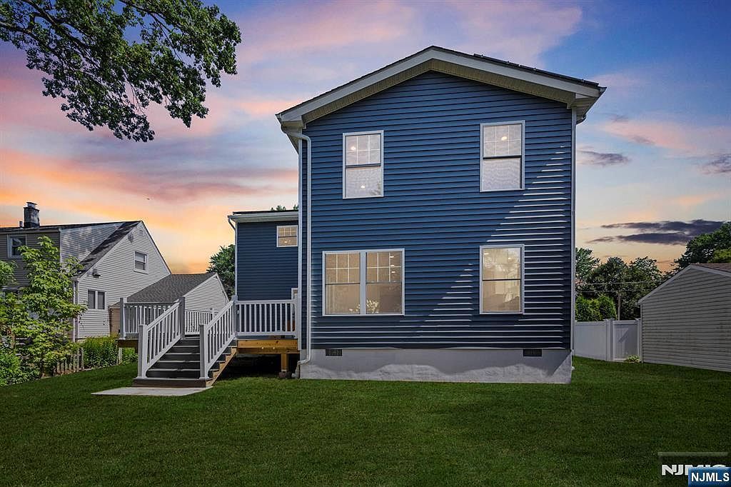 296 Pine St Teaneck, NJ 07666 - Thumbnail 5