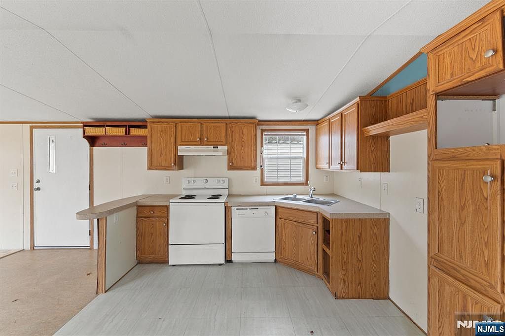 190-5 Us Highway 46 Columbia, NJ 07832 - Thumbnail 5