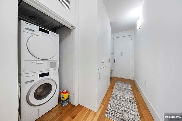 50 Dey St APT 426 Jersey City, NJ 07306 - Thumbnail 5