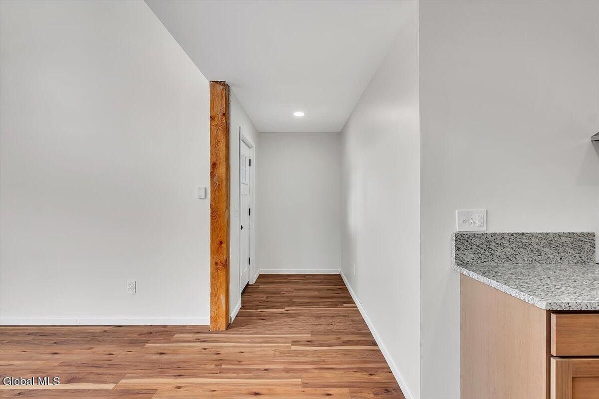 399 Snyders Corner Rd Averill Park, NY 12018 - Thumbnail 5