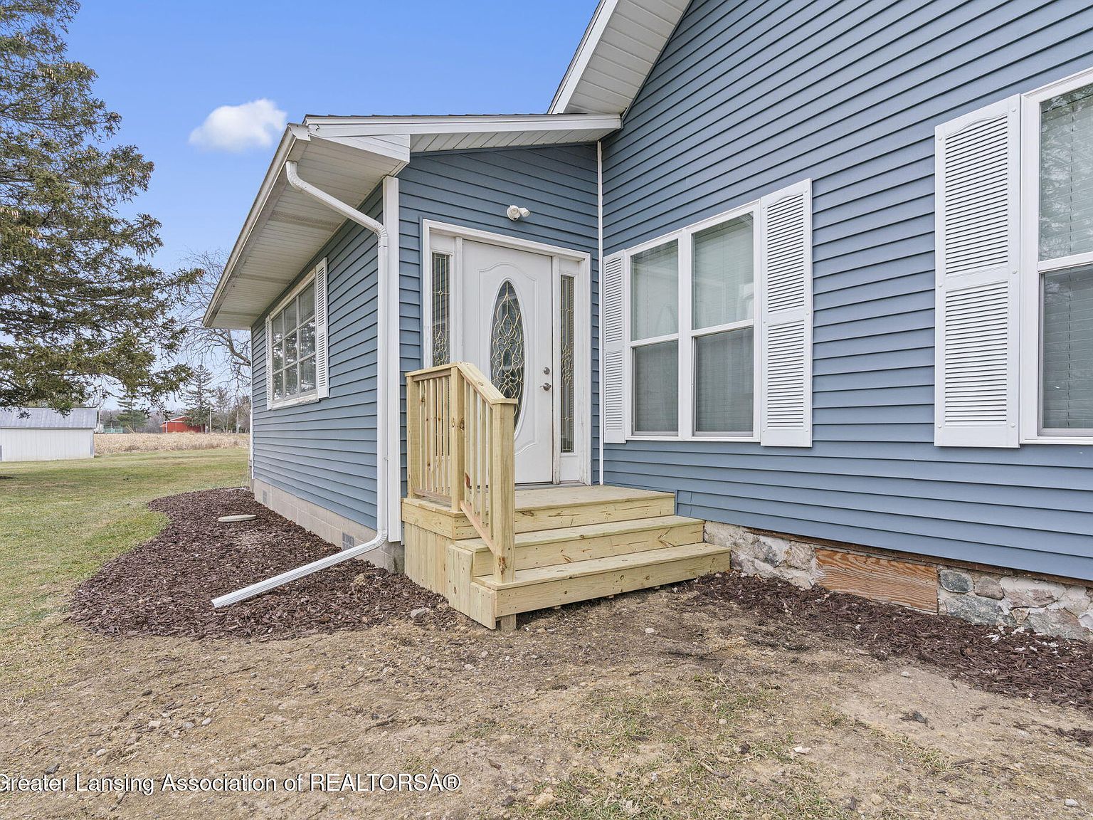 217 N 3rd St Bannister, MI 48807 - Thumbnail 5