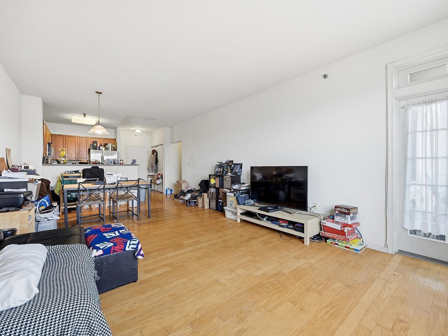 15 Enterprise Ct APT 105 Jersey City, NJ 07305 - Thumbnail 5