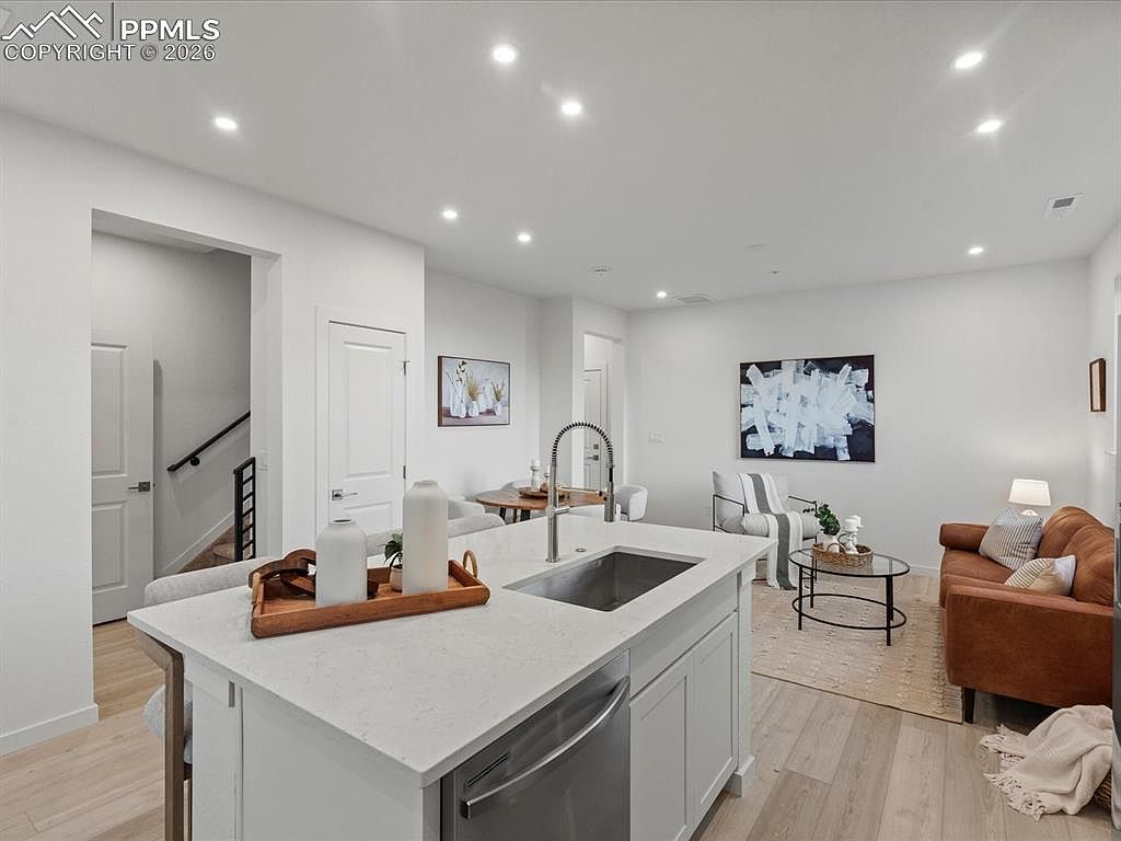 3354 Bivy Point Colorado Springs, CO 80907 - Thumbnail 5