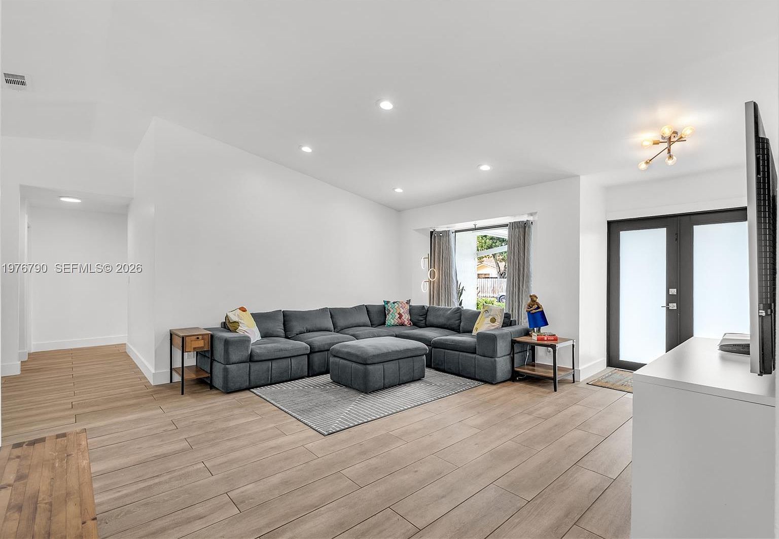 8001 SW 90th Ave Miami, FL 33173 - Thumbnail 5