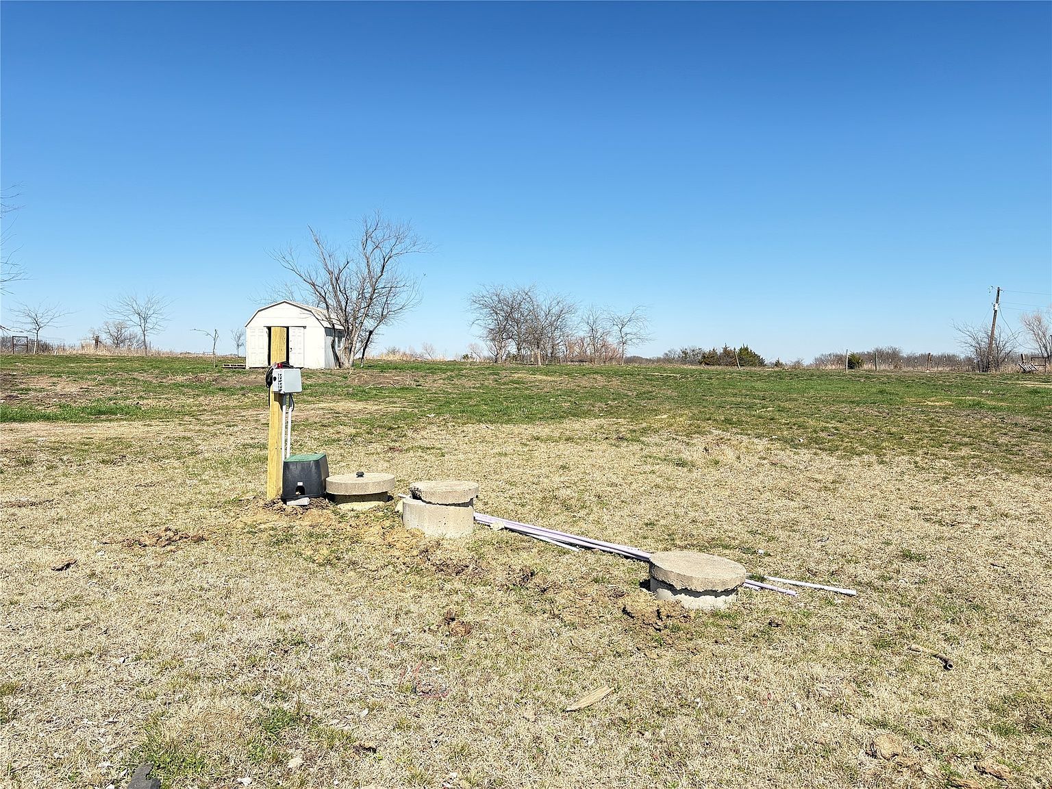 2985 Old Sherman Rd Whitesboro, TX 76273 - Thumbnail 5