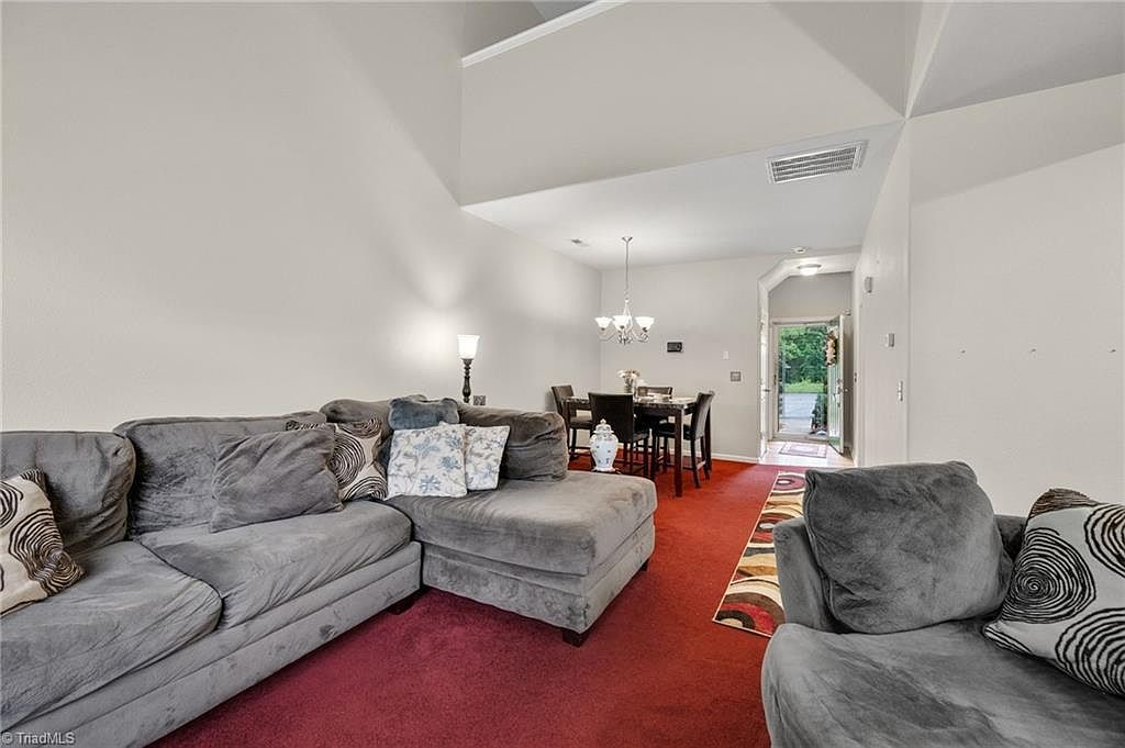 5757 Fox Ridge Ln Winston Salem, NC 27104 - Thumbnail 5