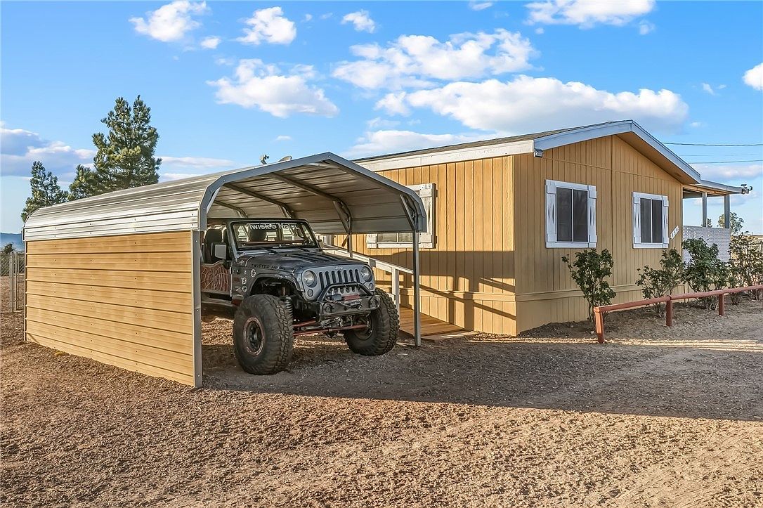 459 S Hano Rd Golden Valley, AZ 86413 - Thumbnail 5