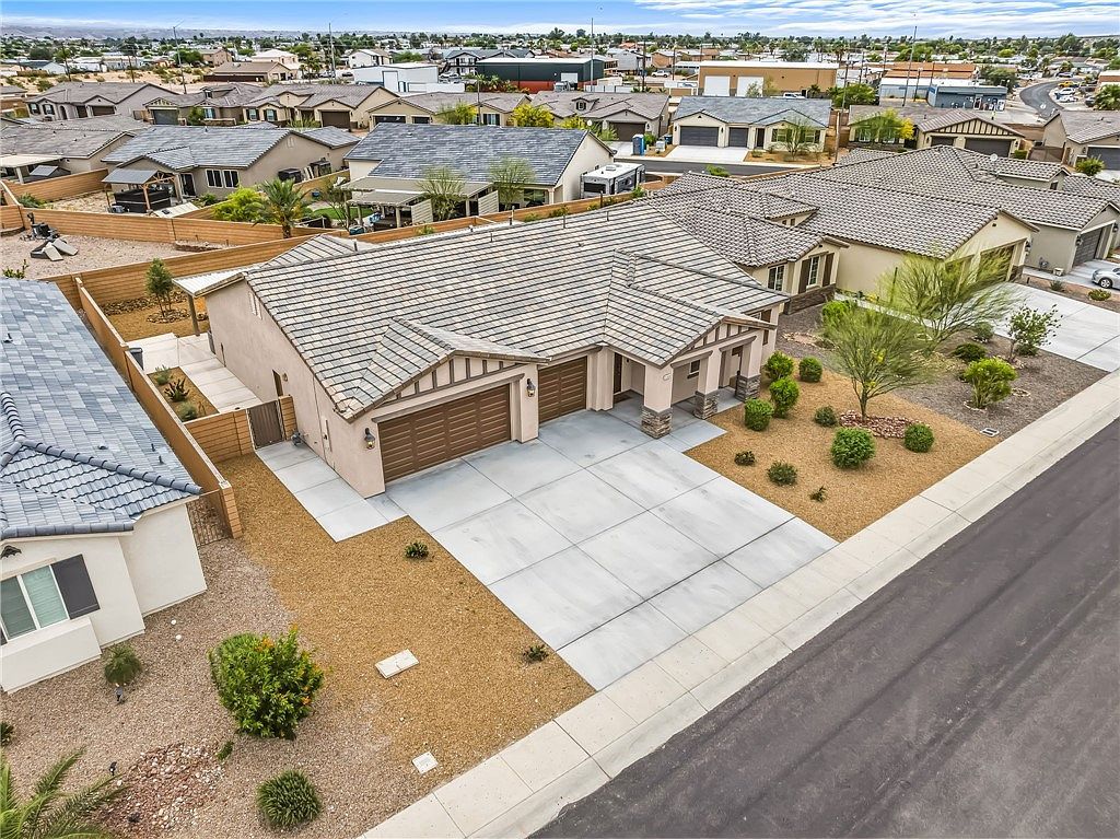 1724 Dianne Dr Bullhead City, AZ 86442 - Thumbnail 5