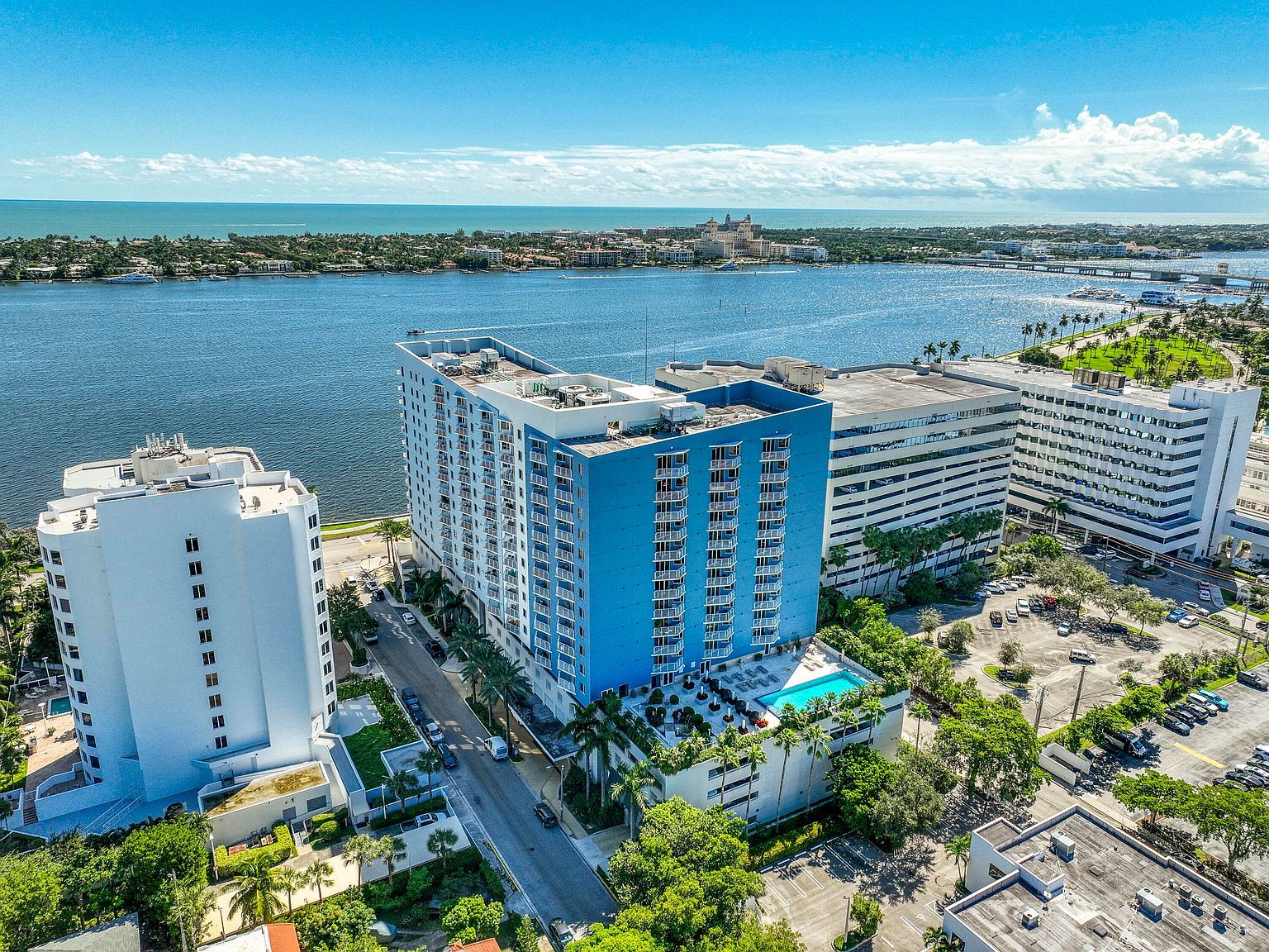 1551 N Flagler Dr #UPH-8 West Palm Beach, FL 33401 - Thumbnail 5