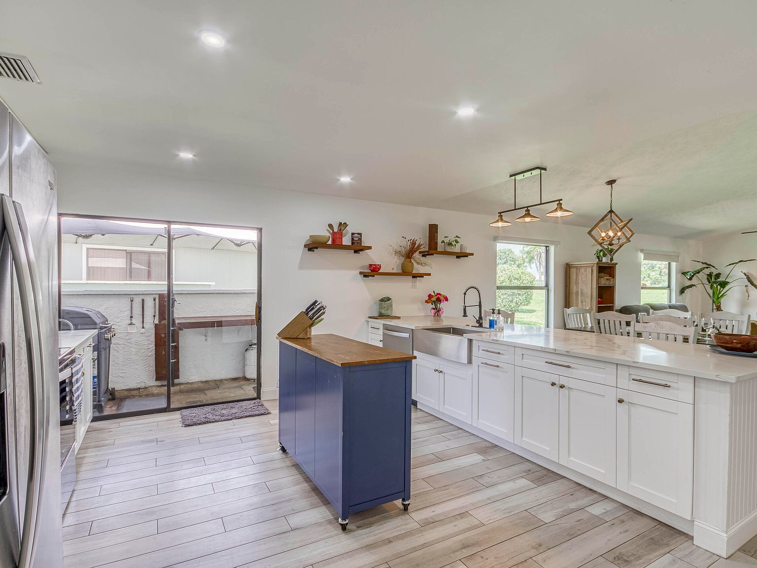 6757 SE Yorktown Dr Hobe Sound, FL 33455 - Thumbnail 5