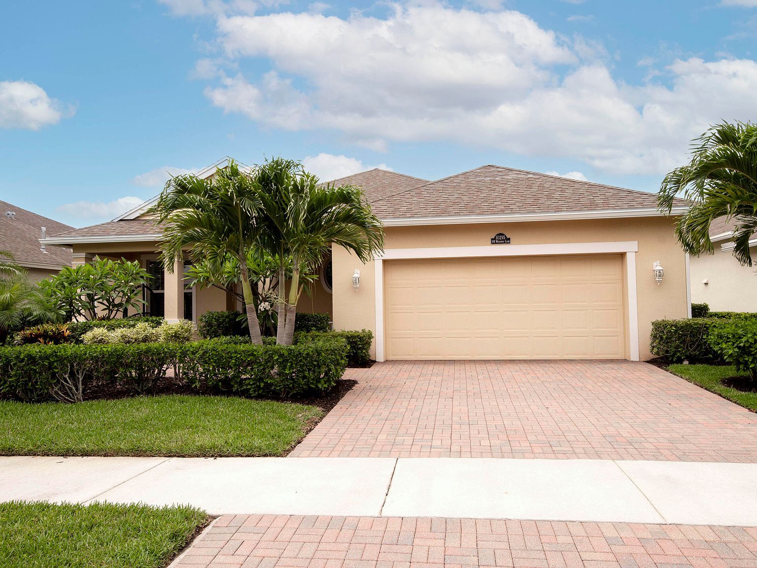10295 SW Waterway Ln Port Saint Lucie, FL 34987 - Thumbnail 5
