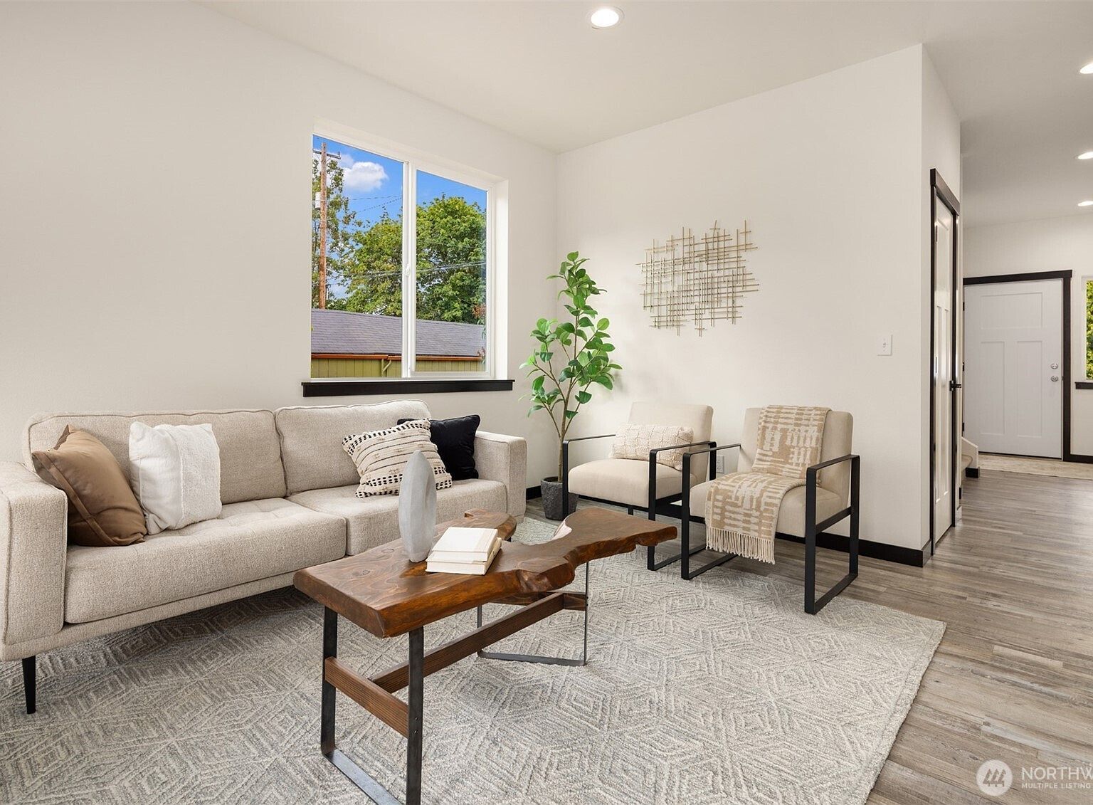 9245 SW Kelsey Ln Seattle, WA 98106 - Thumbnail 5