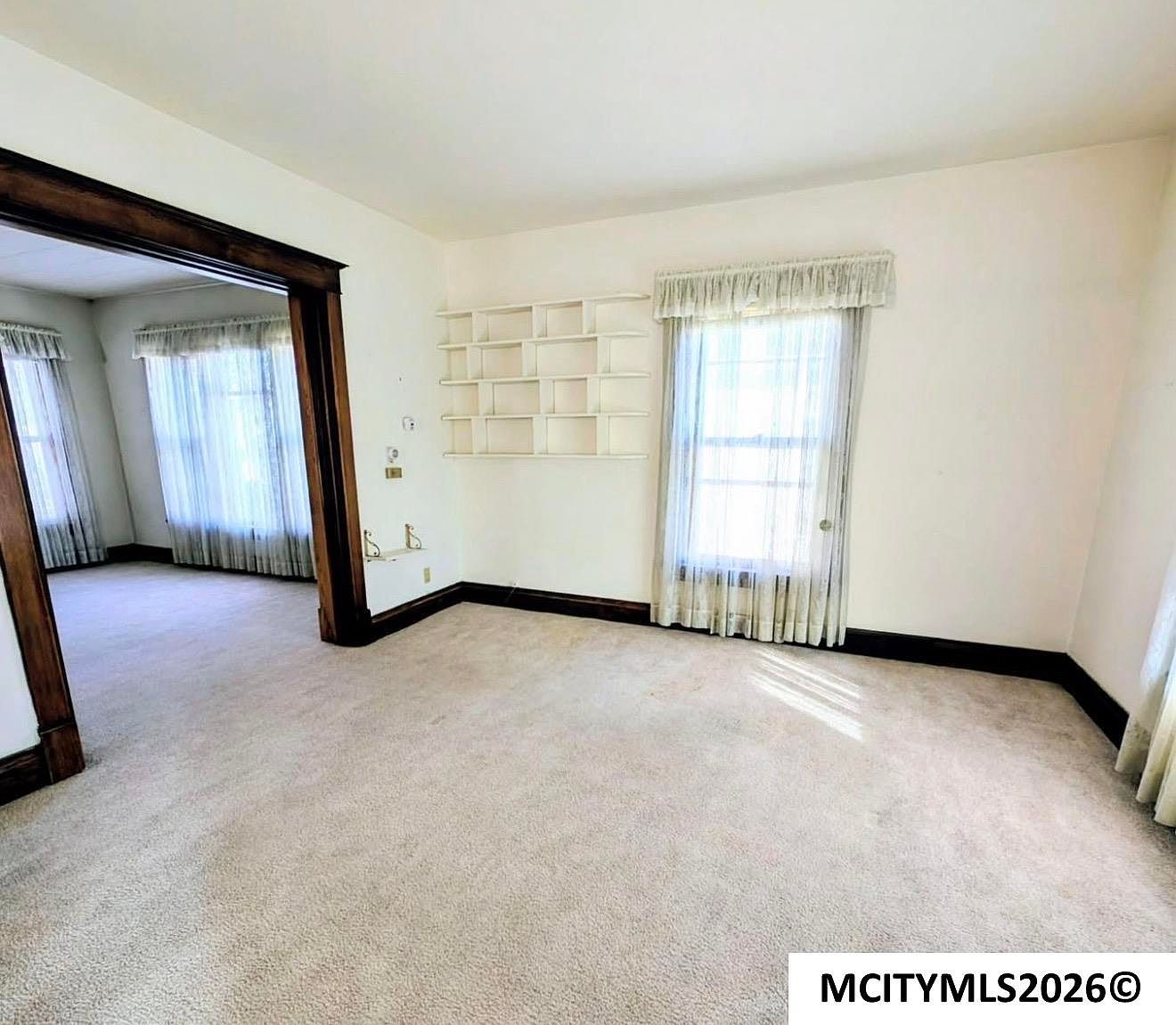 608 S Carolina Ave Mason City, IA 50401 - Thumbnail 5